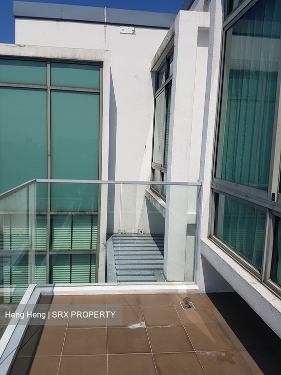 Newton Edge (D9), Apartment #211753301